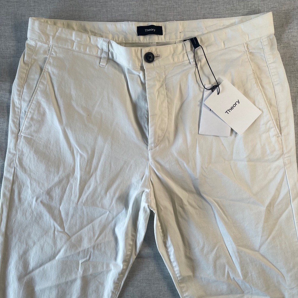 Theory Zaine Pants Slim Fit Chino Trousers White Womens Size 33 NEW
NWT - Picture 8 of 14